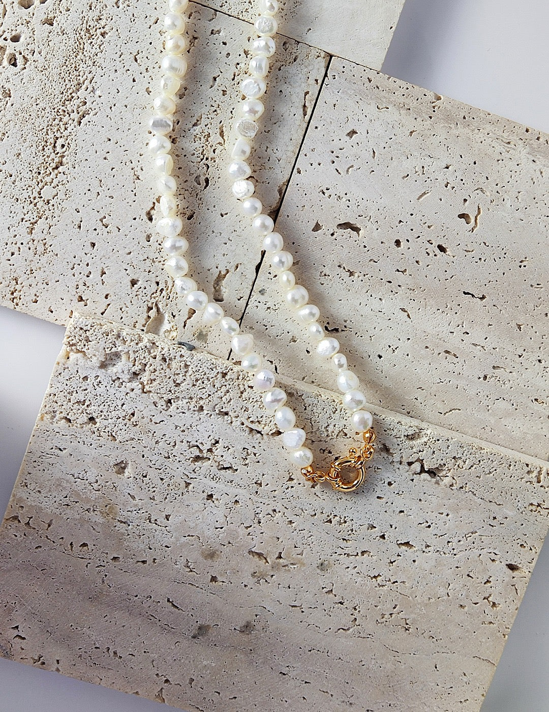 LA DEMOISELLE PEARL NECKLACE