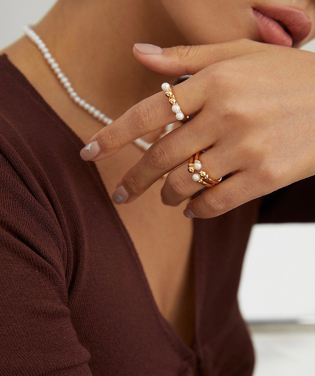 THEMIS SEASON STACKING PEARL RING