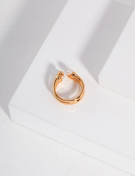 THEMIS SEASON STACKING PEARL RING