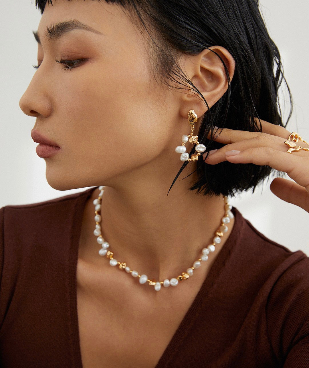 ATHENA PEARL EARRING