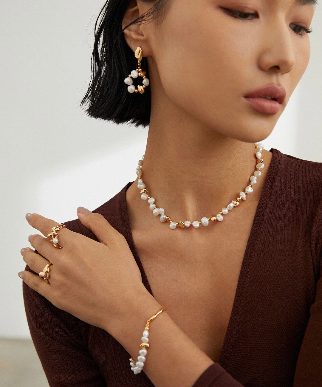 ATHENA PEARL EARRING